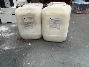 4 X 20 Litre Liquid Laundry Starch for Professional &Industrial textile use - Picture 1 of 1