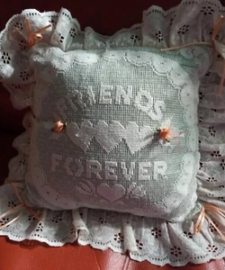 Vintage Country Lace Throw Pillow Friends Forever - Picture 1 of 3
