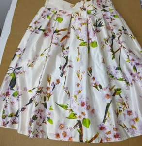 Choies White Floral Satin Flared Pleated Skirt Size M? Oriental Cherry Blossoms - Picture 1 of 7