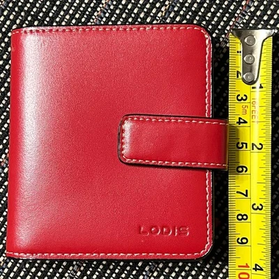 Cartera de identificación con estuche para tarjetas pequeñas RFID Lodis Audrey de cuero italiano rojo Foto 1 de 4