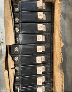 Schneidhammer CH115 15 AMP 1-polig 120/240 V AC Stecker Kunststoff Fußschalter - Bild 1 von 1