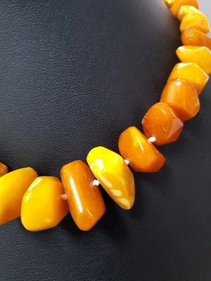 BERNSTEIN ... Kette aus Naturbernstein ... 46 cm ... 1930er Jahre - Bild 1 von 4