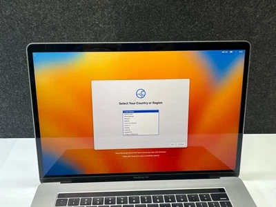 APPLE MACBOOK PRO 15" A1707 GRIS 2017 i7 - 2,8 GHz 16 GB 250 GB MLH42LL/A - SRV BAT Foto 1 de 4