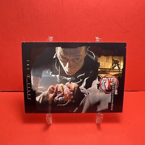 2002 The X-Files Season 8 Madusa #37 VG