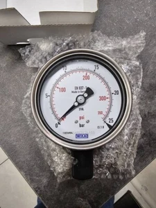 WIKA 232.50.100 Gauge - 4 Inch SS - 0-25 bar / 360 psi - 1/2 Inch NPT Connection - Picture 1 of 3