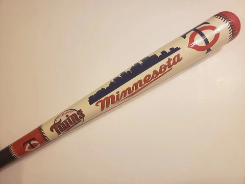 Minnesota Twins Skyline 33"/31oz One Of A Kind Custom Collectible Baseball Bat Cover