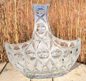 Korb aus geschliffenem Kristallglas Sägezahn Stern & Rautenmuster klar schwer Vintage - Bild 1 von 17