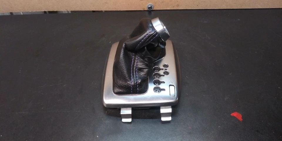 Infiniti QX70 2016 montaje de palanca de cambios de transmisión OEM  Foto 1 de 4