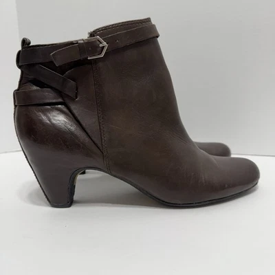 Sam Edelman Maddox Booties 10M Brown Leather Zip Buckle Ankle Fashion - Image 1 of 4
