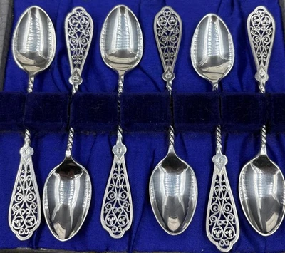 Cucchiaini in argento traforato di alta qualità Sheffield 1899 - Immagine 1 di 4