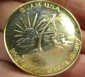 300th Anniversary Agana Cathedral First Mission Guam 1968 Medal Coin Token - Imagen 1 de 2