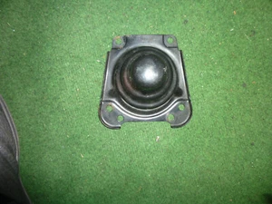 Stoßfängerhalter hi., VW Golf 3 Kombi, 1H9807557 - Bild 1 von 2