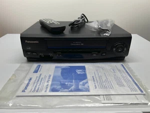 Panasonic Lettore VHS 4-Head OmniVision PV-V402 TESTATO FUNZIONA HA TELECOMANDO + ISTRUZIONI - Foto 1 di 16