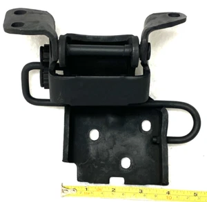 ORIGINAL 71,2,3 FORD MUSTANG DOOR HINGE,DRIVER SIDE LOWER,COUPE,CONVERTIBLE,FB,9 - Picture 1 of 3