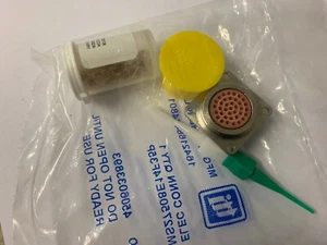 5 Pieces MS27508E14F35P MIL-SPEC. CONNECTOR WITH CONTACTS - Picture 1 of 2