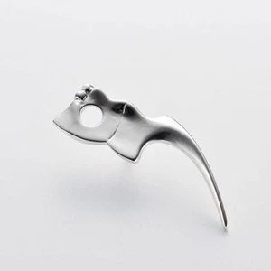 Japanese Traditional Handicraft by Ken Izumi(Pin-brooch)(Sea Bream in Sea Bream) - Picture 1 of 8