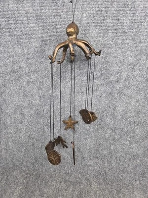 Carillón de viento de pulpo y concha marina de aluminio decorativo para el hogar Foto 1 de 4