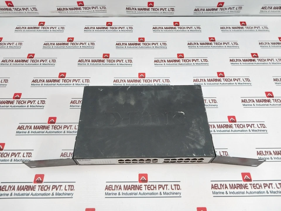 D-LINK DGS-1024C Gigabit Switch OGS1024CI….A1E - Image 1 of 4