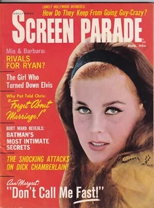 Screen Parade magazine - August 1966, Barbara Eden, Burt Ward, Pat Morrrow - Bild 1 von 2