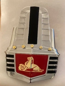 FJ HOLDEN GRILLE EMBLEM. STAINLESS STEEL, CHROME PLATED WITH GOLD PLATED BADGE - Picture 1 of 2