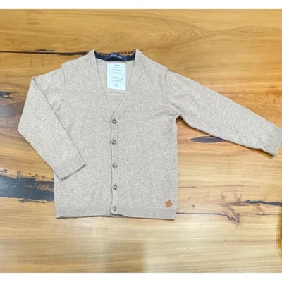 Suéter cardigã Zara The Good Things bege camelo bronzeado 5 110  - Imagem 1 de 4