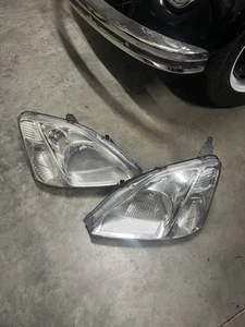 02-03 EP3 Honda Civic SI Headlights - Picture 1 of 9