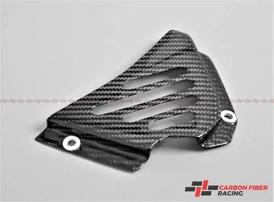 Cubierta de piñón Ducati 748, 916, 996, 998 - 100 % fibra de carbono Foto 1 de 3