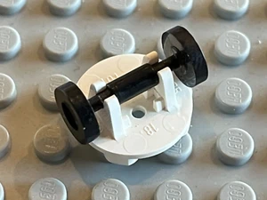 LEGO White Round 2 x 2 Wheel Holder 2655c02 / Set 4708 Hogwarts Express... - Picture 1 of 1