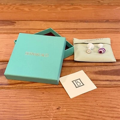 2 tachuelas para gemelos de porcelana Bernaraud nuevas en caja .75x.5x.5" blanco y vino revisadas Foto 1 de 4