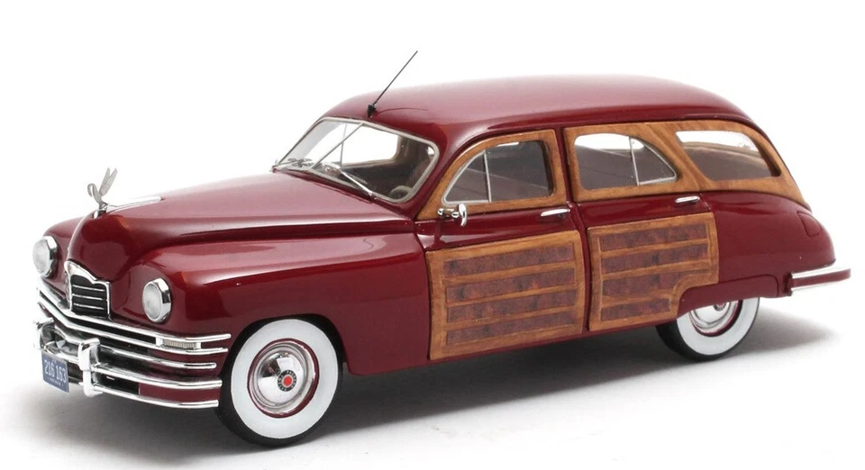 Packard Eight Station Berlina Red (Marrone Rossiccio) 1948 1:43 MATRIX - Immagine 1 di 1