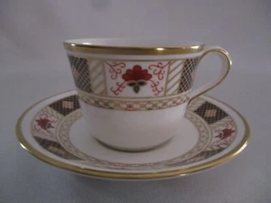 Royal Crown Derby Cup & Saucer Derby Border Pattern Excellent Condition Retired - Picture 1 of 16