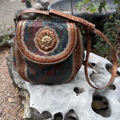 Cartera Bandolera SHARIF Vintage Años 80 Cuero Retazos Piel de Serpiente Roja EE. UU.  Foto 1 de 4