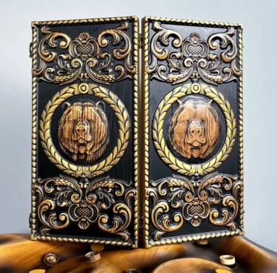 LUXURY Wooden BACKGAMMON Set Game New Board 48cm (19"), Carved, Bear, Handmade - Image 1 of 4