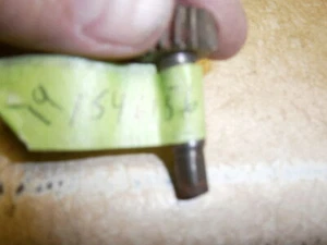 Studebaker 1546156 Speedometer Pinion Gear 19 Teeth 1959-62 cars - Picture 1 of 2