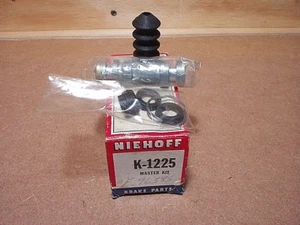 1971 1972 1973 1974 1975 Volkswagen Super Beetle master cylinder kit K-1225 NOS! - Picture 1 of 1