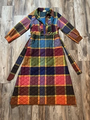 复古 JCPenney 休闲长袍连衣裙绗缝彩虹色 — 第 1/4 张图片