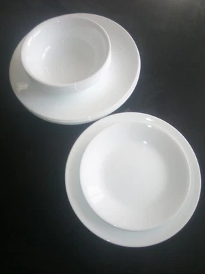 Juego de vajilla Corelle "Winter Frost White" 16 piezas servicio para 4 Foto 1 de 2