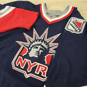 Camiseta deportiva de hockey vintage para hombre 2XL New York Rangers azul libertad retro CCM NHL - Imagen 1 de 7