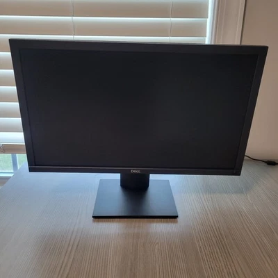 Dell E2220H Black 21.5 in Screen Anti-Glare Flat Panel LCD Monitor Tested - Image 1 of 4