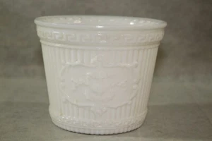 Ancien vase jardinière en verre à lait 4 pouces verre blanc - Photo 1 sur 4