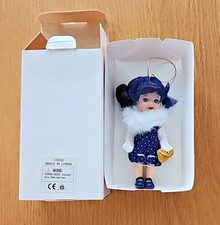 2003 GAY PARISIENNE KELLY BARBIE DOLL ORNAMENT  DEALER EXCLUSIVE  MATTEL C3552