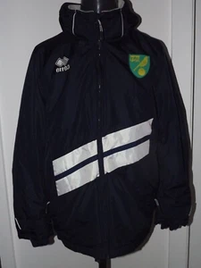2011-13 Chaqueta Norwich Capucha Aislada Excelente (S) Camisa Camiseta Camiseta Camisa - Imagen 1 de 5