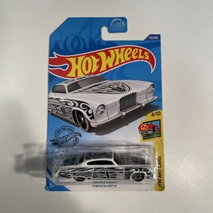 Hot Wheels HW Art Car Fish'd & Chip'd 4/10 #113 2017 BLACK/WHITE - Picture 1 of 8