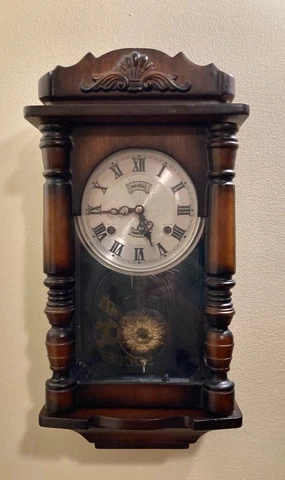Mogull 31 day Wall Clock by Heritage international Cover