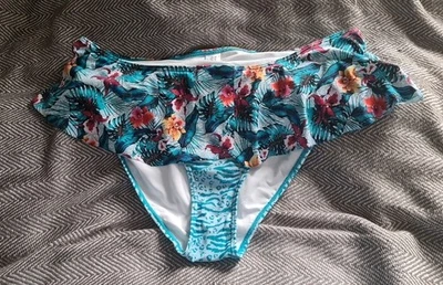 Joe Browns Bikini Bottoms Sz20 - Image 1 of 2