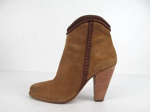 Frye Women's Madeline Trim Short Ankle Boot Heeled Tan Brown Suede size 7.5 M - Picture 1 of 12