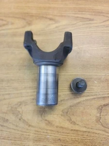 Automatic Transmission Yoke TH400 Fits 66-90 CHEVROLET FORWARD CONTROL 405545 - Picture 1 of 8