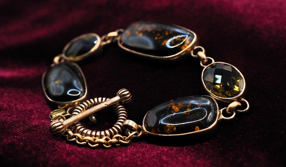 Stephen Dweck - Bronce - Pulsera Cuarzo Negro Ámbar y Oliva - Longitud 7.50" Foto 1 de 4