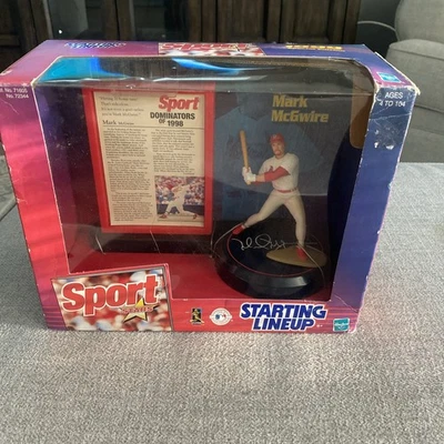 Mark McGwire Starting Lineup 1999 Special Edition Sports Stars Figure by Hasbro - Image 1 of 4