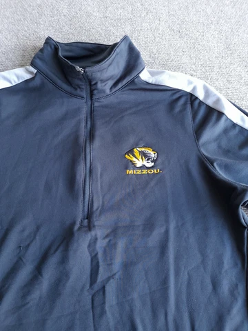 Missouri Tigers Long Sleeve Shirt Women M 1/2 Zip NCAA University Warm Up Cover